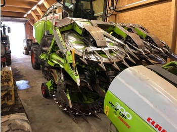 Maize harvester CLAAS ORBIS 900 Transports: picture 1