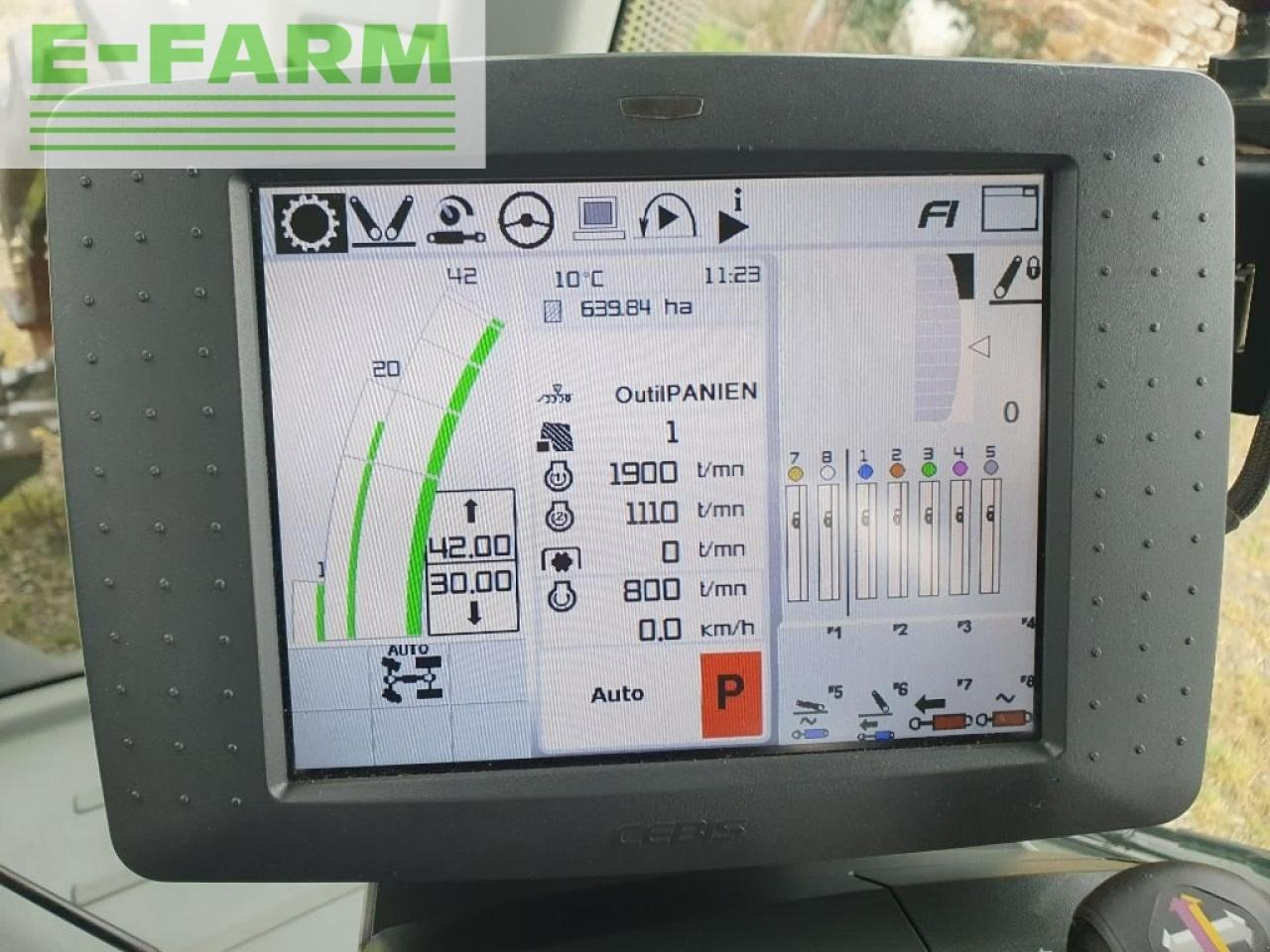 Farm tractor CLAAS axion 830 c matic: picture 7