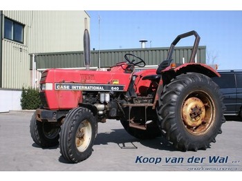 Farm tractor Case IH 640: picture 1