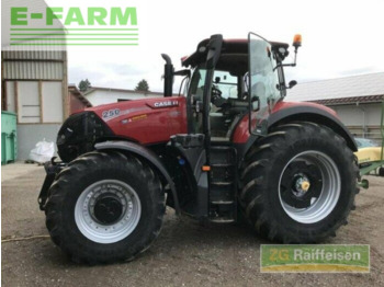 Farm tractor CASE IH Optum