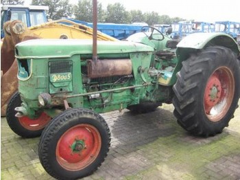 Deutz 8005 - Farm tractor
