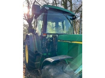 JOHN DEERE 6310 - farm tractor