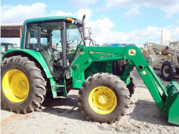 JOHN DEERE 6320 - Farm tractor