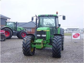 JOHN DEERE 6910 AQ TLS - Farm tractor