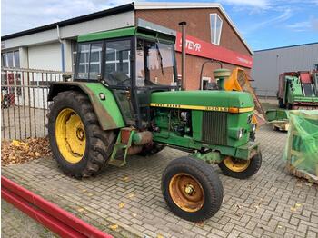 Farm tractor John Deere 3130 LS