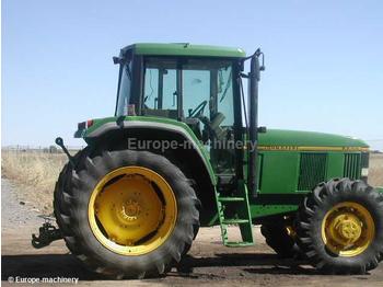 John Deere 6600 DT - Farm tractor