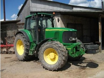 John Deere 6820 - Farm tractor