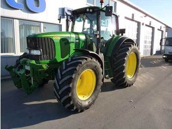 John Deere 6920 S - Farm tractor