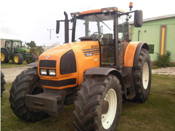 Renault  - Farm tractor