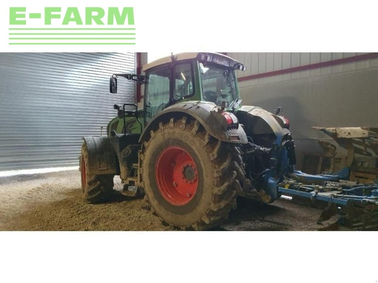 Farm tractor Fendt 826: picture 5