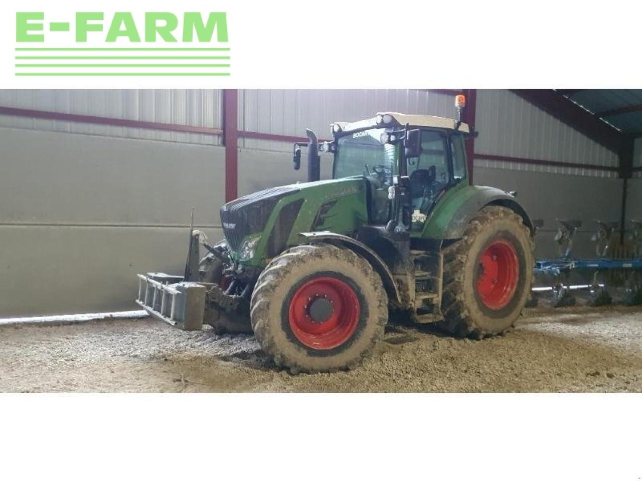 Farm tractor Fendt 826: picture 2