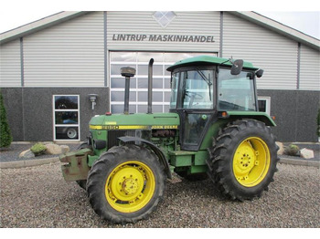 Farm tractor JOHN DEERE 2850