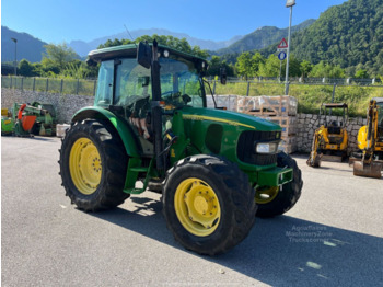 Farm tractor JOHN DEERE 5820