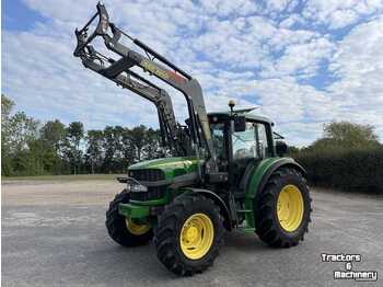 Farm tractor John Deere 6120 premium, airco: picture 1