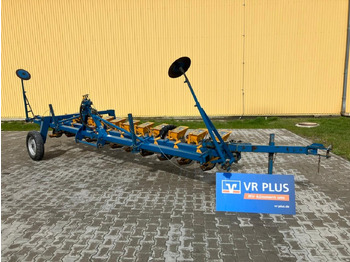 Precision sowing machine