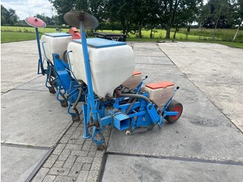 Sowing equipment Monosem 4 rij zaaimachine Maiszaaier: picture 1