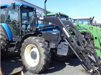 Farm tractor New Holland 8340: picture 1
