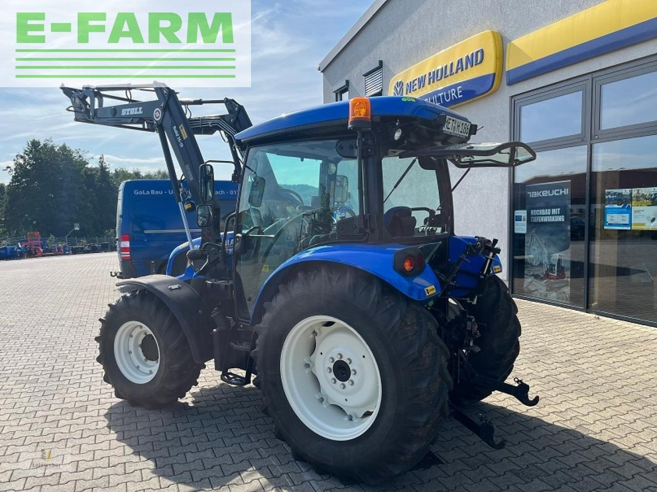 Farm tractor New Holland t 4.55 s: picture 3