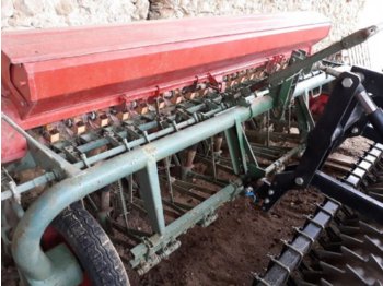 Precision sowing machine Nodet GC: picture 1