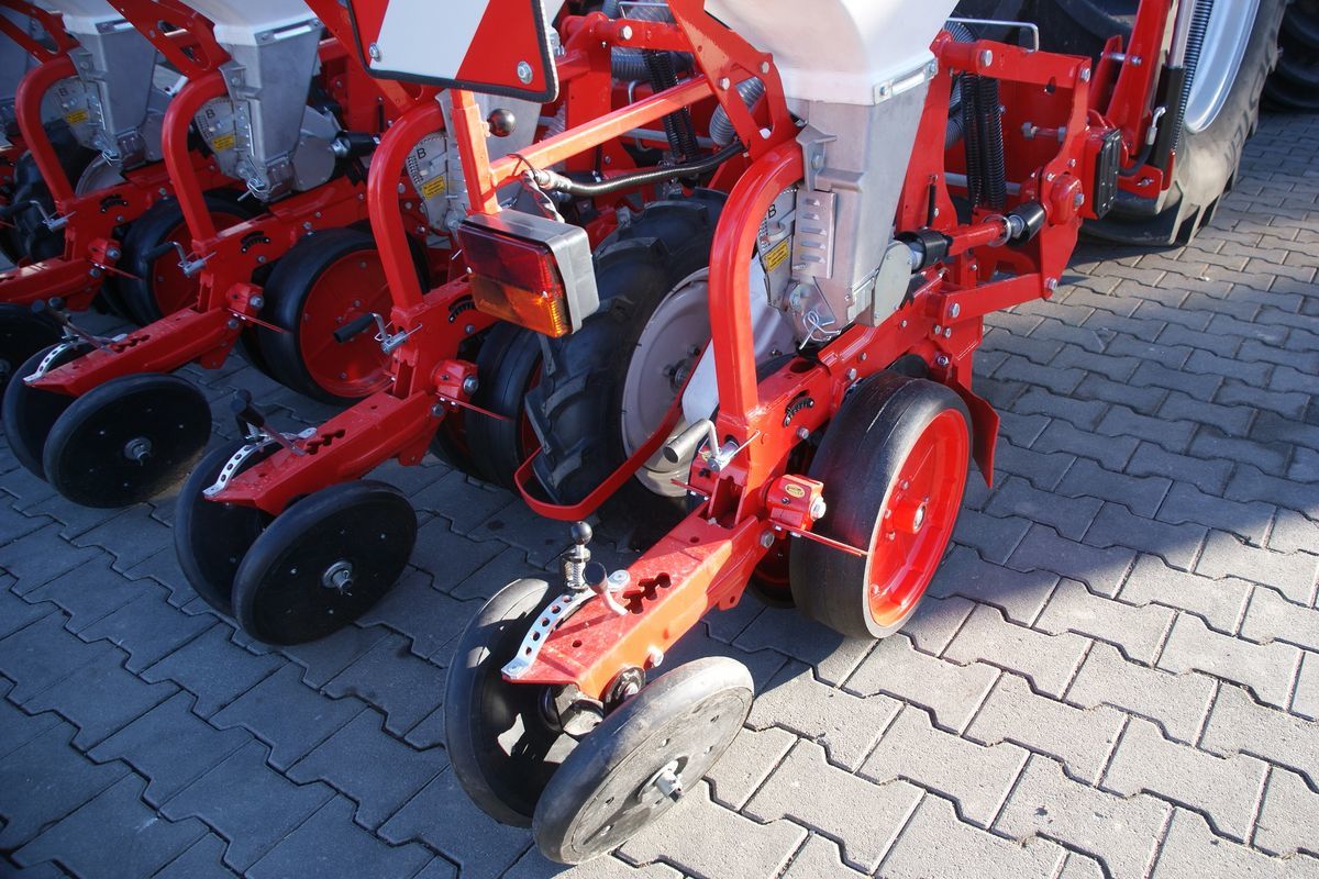 New Precision sowing machine Ozdoken VPHE-DGP-5 Einzelkornsämaschine NEU: picture 6