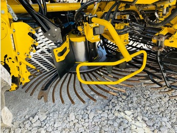 Beet harvester ROPA PANTHER: picture 1