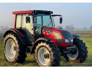 Farm tractor Valtra N101HT: picture 1