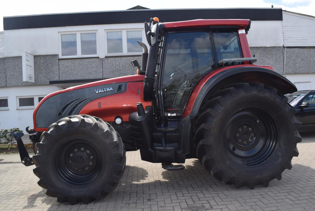 Valtra T 202 leasing Valtra T 202: picture 1