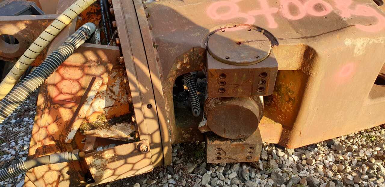 Demolition shears for Crawler excavator CUT Croco 400: picture 4