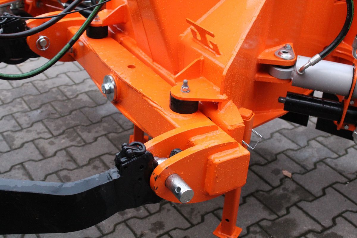 New Snow plough for Municipal/ Special vehicle InterTech Varioschneepflug Heavy Duty 320cm: picture 14