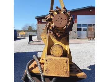 Attachment for Excavator Rockwheel G55: picture 4