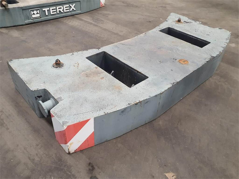 Counterweight for Construction machinery Terex Demag Challenger 4200 counterweight 3.2 Ton: picture 3
