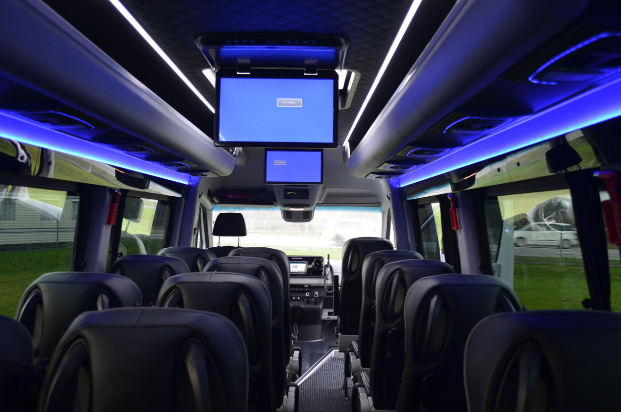 New Minibus, Passenger van MERCEDES-BENZ 519 4x4 high and low drive: picture 12