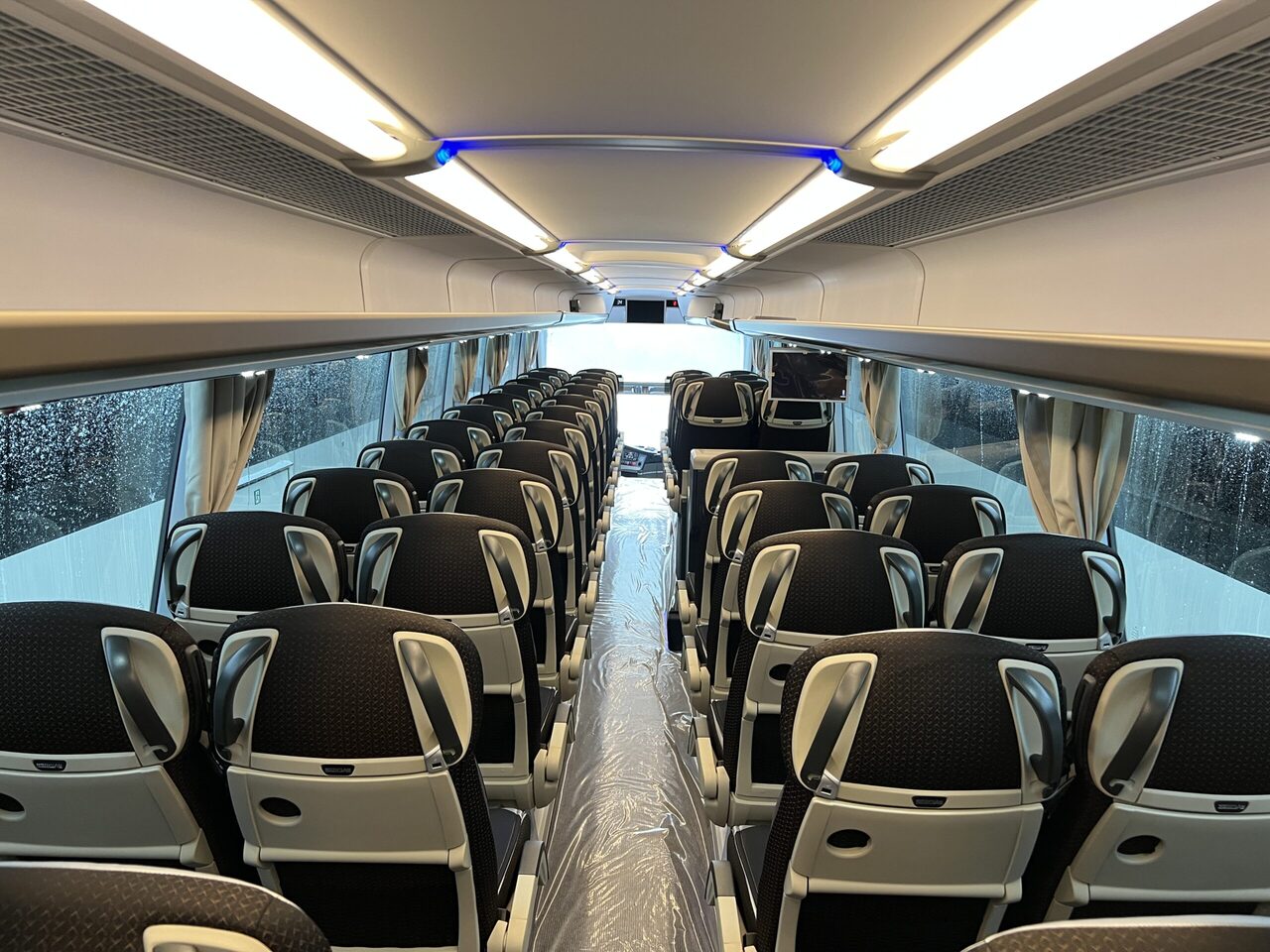 Coach Neoplan Cityliner P15 Euro 6E V.I.P Exclusive Class (svart / brons färgad skinnklädsel): picture 29