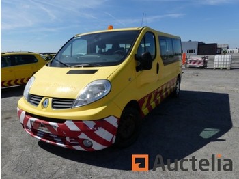 Minibus, Passenger van Renault Trafic: picture 1