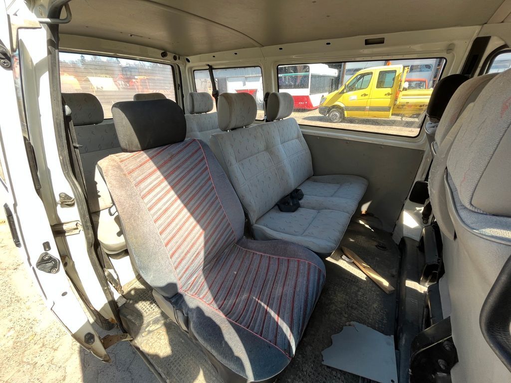 Minibus, Passenger van Volkswagen T4 Transporter Economy Kombi 9-Sitzer: picture 9