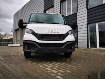 New Open body delivery van IVECO Daily 180KM r. oś 4100: picture 3