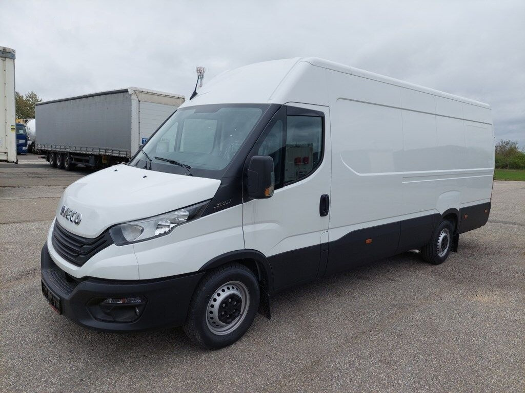 IVECO Daily 35S16V 4x2 leasing IVECO Daily 35S16V 4x2: picture 1