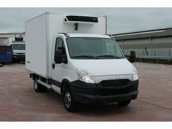 Refrigerated delivery van Iveco 35C13 DAILY KUHLKOFFER 2.20Bbreit CARRIER XARIOS: picture 1