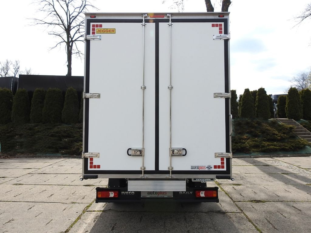 Refrigerated delivery van Iveco DAILY 35S16 KUHLKOFFER -10*C 8 PALETTEN: picture 12