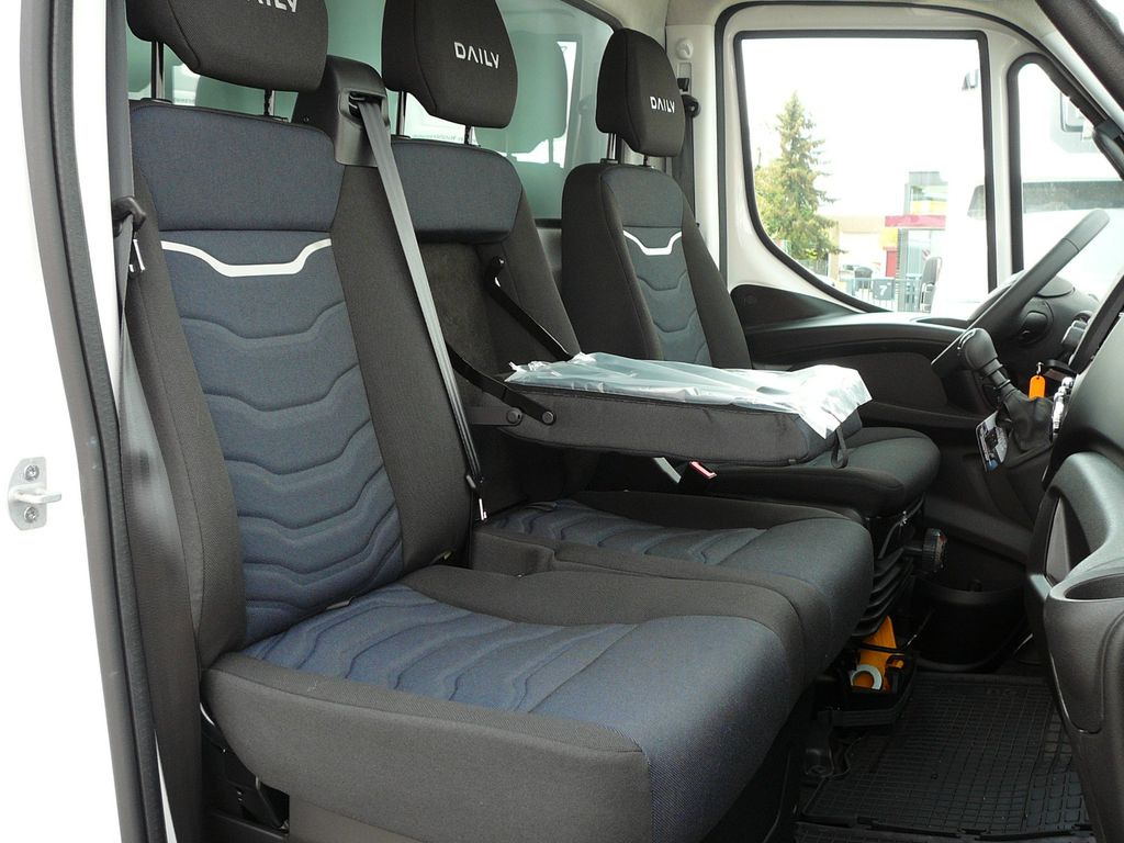 New Curtain side van Iveco Daily 70C18H Pritsche Plane 1000KG LBW: picture 16
