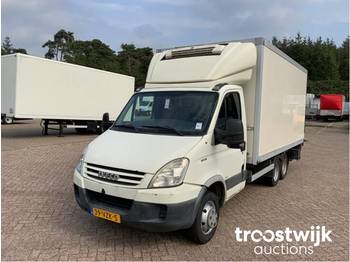 Refrigerated delivery van Iveco / Veldhuizen Daily 40C 18 345: picture 1