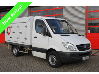 Refrigerated delivery van Mercedes-Benz Sprinter 310 CDI Koel/Vries transport Cold Car opbouw: picture 1