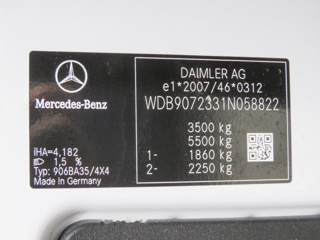 Curtain side van Mercedes-Benz Sprinter 314 CDI Doka curtain side 4x4: picture 12