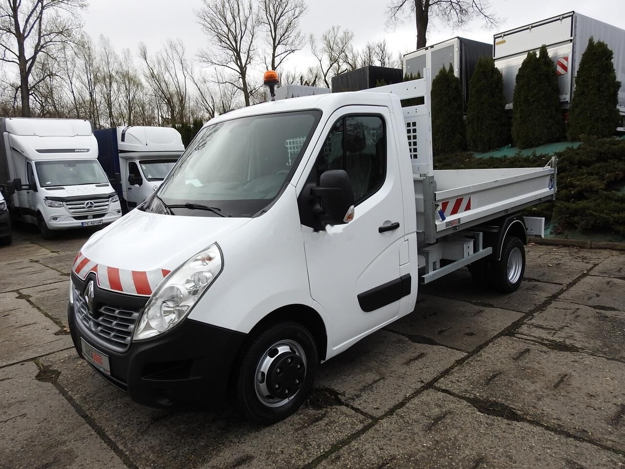 Renault Master Tipper leasing Renault Master Tipper: picture 3