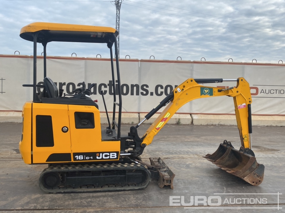 Mini excavator 2019 JCB 16C-1 T3: picture 6