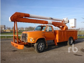 Ford F700 W/Altec An650 - Articulated boom