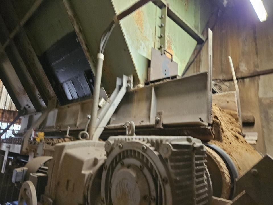 Construction machinery Aufgabetrichter ca. 70m³: picture 12