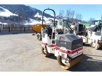 Roller BOMAG BW 90 AD2: picture 2