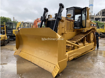 Bulldozer CATERPILLAR D8R