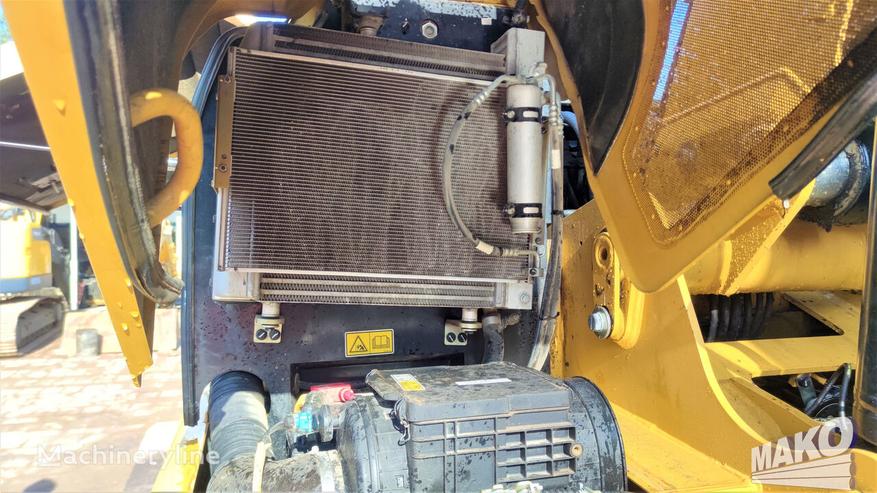 Wheel excavator Caterpillar M313D: picture 9